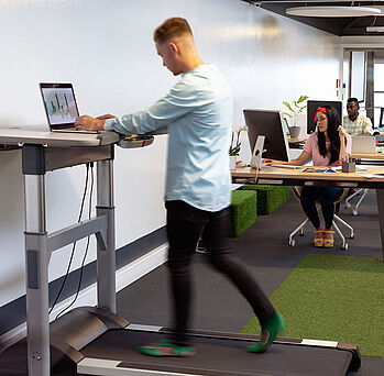 像办公桌自行车或跑步机这样的办公室运动设备如何？